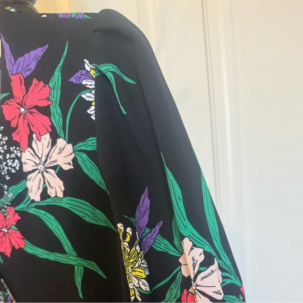 Worthington jumpsuit romper size L floral wide leg Tie Waist Zip Back - Picture 4 of 7